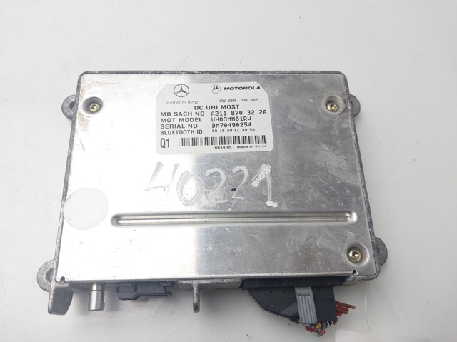 A2118703226 MERCEDES Unidad de control del teléfono  en stock Córdoba