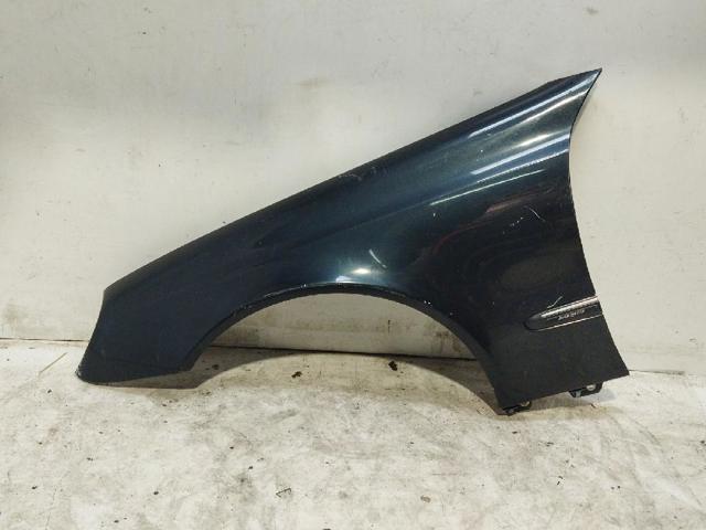 MERCEDES A2118800718 Aleta delantera izquierda  disponible Valladolid