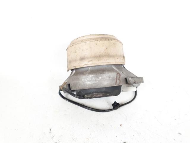 Soporte de motor derecho A2122403117 MERCEDES