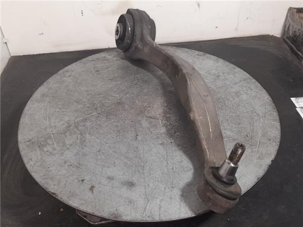 MERCEDES A2123302711 Brazo superior izquierdo de la suspensión delantera  en stock Terrassa