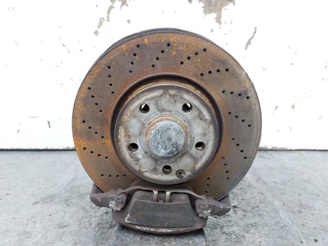 A2123320700 MERCEDES Mangueta delantera izquierda  en stock Huelva