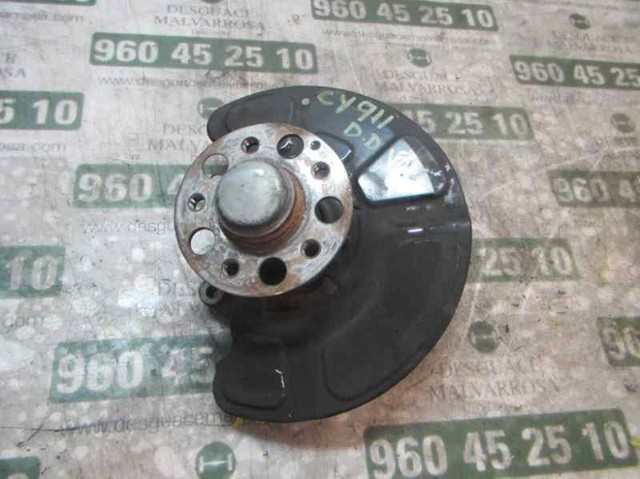 MERCEDES A2123322401 Mangueta delantera derecha  disponible España