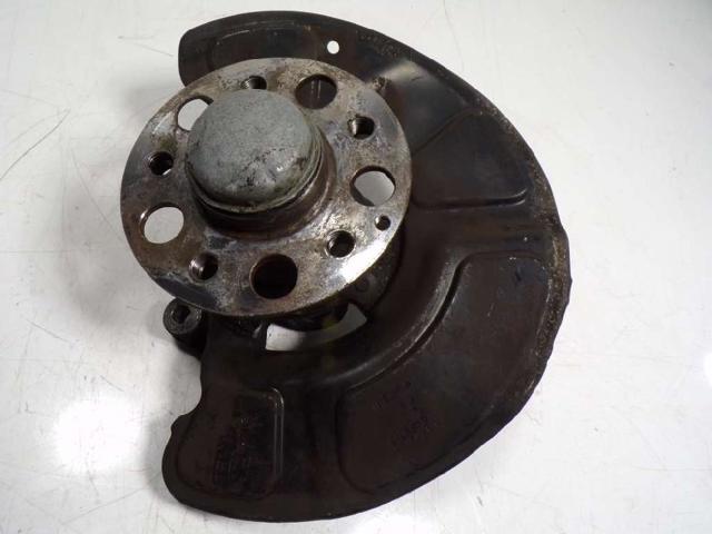 A2123322401 MERCEDES Mangueta delantera derecha  en stock Huelva