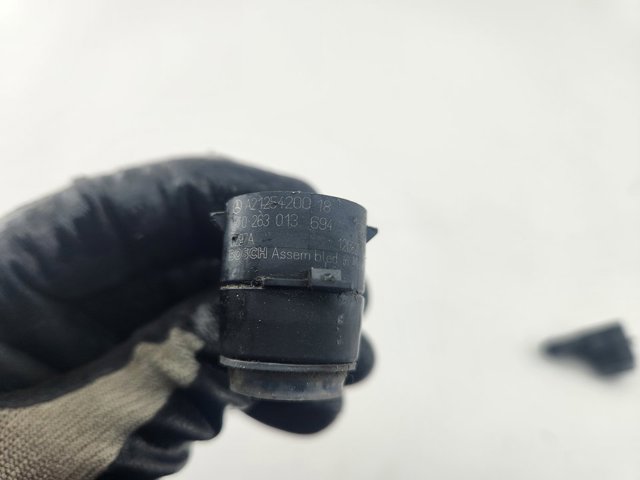 A2125420018 MERCEDES Sensor de aparcamiento delantero lateral  en stock Gandía
