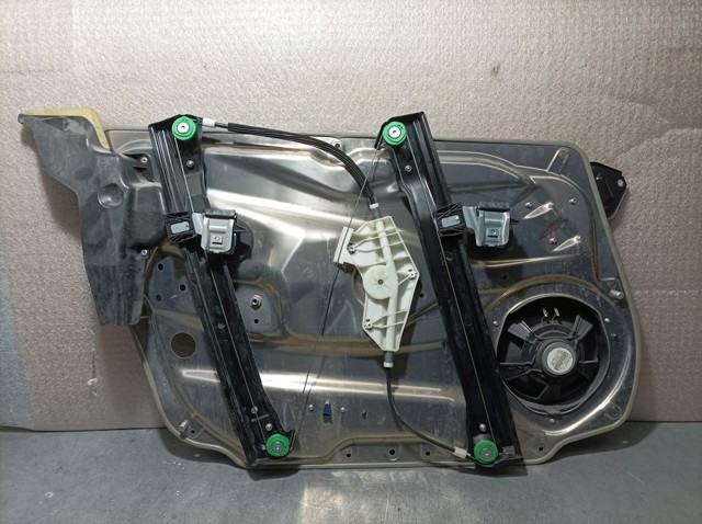 MERCEDES A2127201679 Mecanismo de elevalunas de la puerta delantera derecha  disponible Valladolid