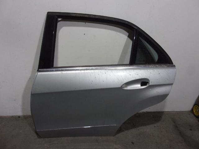 A2127300105 MERCEDES Puerta trasera izquierda  comprar en Lleida