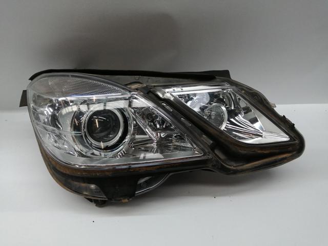 Faro derecho A2128201039 Mercedes