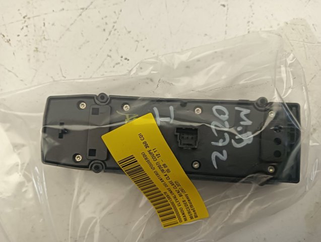 MERCEDES A2128208310 Unidad de control de elevalunas delantera izquierda  comprar en Murcia