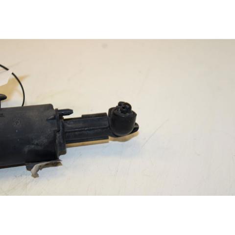 A2128600047 MERCEDES Tobera del lavador de faro delantero derecho comprar Bilbao