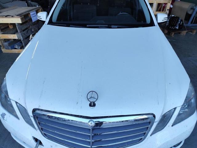 Capot A2128800157 MERCEDES