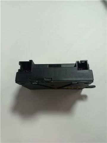 MERCEDES A2129003408 Módulo de control del motor de la bomba de combustible  disponible Valladolid