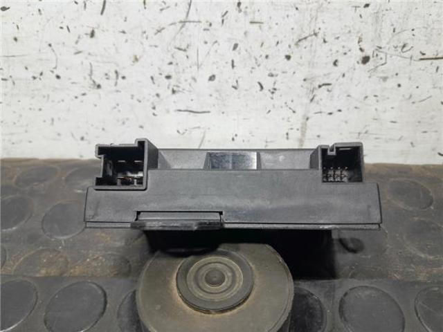 A2129003408 MERCEDES Módulo de control del motor de la bomba de combustible  en stock Córdoba
