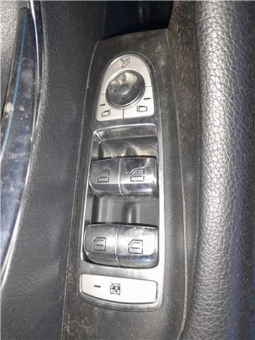 Unidad de control elevalunas delantera izquierda A2139054803 Mercedes