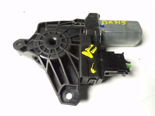 A2139060602 MERCEDES Motor del elevalunas de la puerta trasera derecha comprar Bilbao