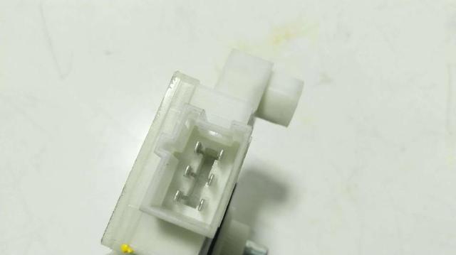 MERCEDES A2139069501 Motor del elevalunas de la puerta delantera derecha  en stock Valencia