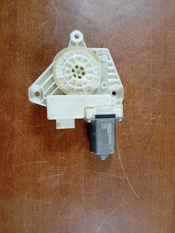 MERCEDES A2139069901 Motor del elevalunas eléctrico comprar Barcelona