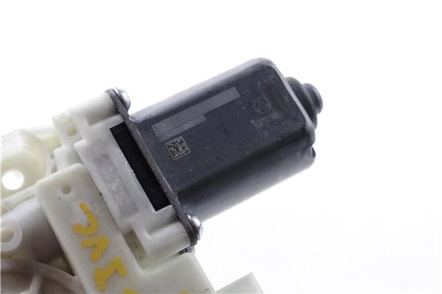A2139069901 MERCEDES Motor del elevalunas de la puerta delantera izquierda  comprar en Oviedo