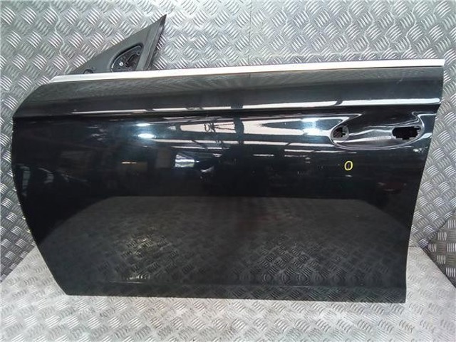 Puerta del conductor Mercedes CLS  (C219)