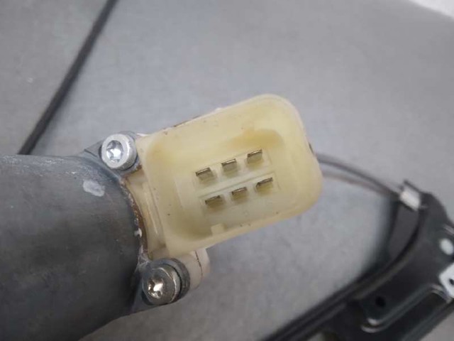 A2198200542 MERCEDES Motor del elevalunas de la puerta delantera izquierda  disponible Alicante
