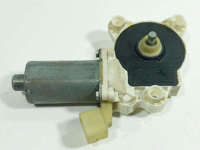 A2198200542 Motor del elevalunas de la puerta delantera izquierda  disponible Málaga