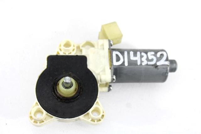 A2198200542 Motor del elevalunas eléctrico  en stock Granada
