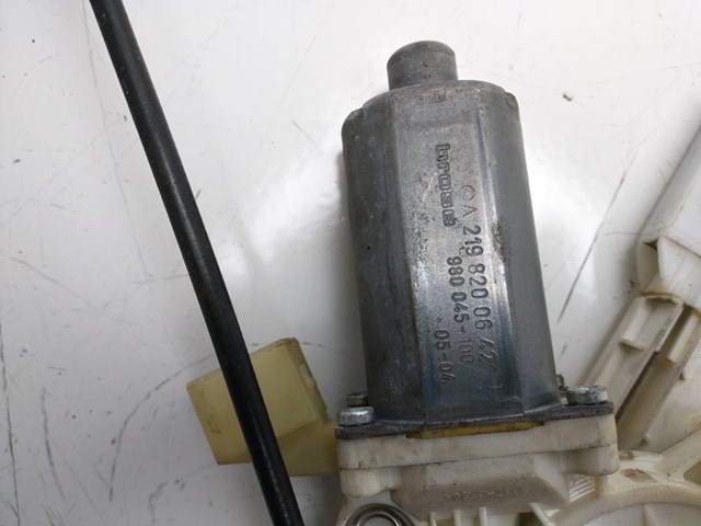 A2198200642 Motor del elevalunas de la puerta delantera derecha  en stock Castellón
