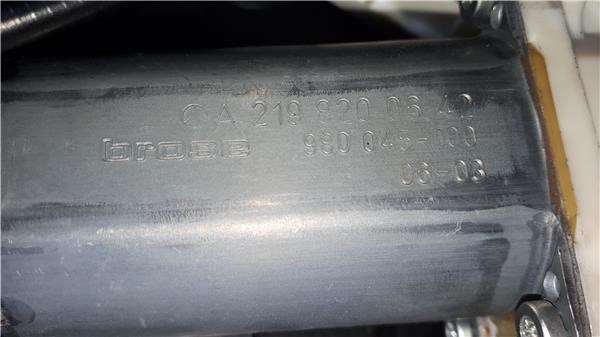 A2198200642 Motor del elevalunas de la puerta delantera derecha  en stock Sabadell