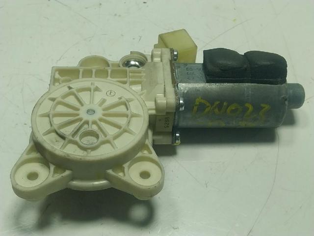 A2198200642 MERCEDES Motor del elevalunas de la puerta delantera derecha  comprar en Jaén