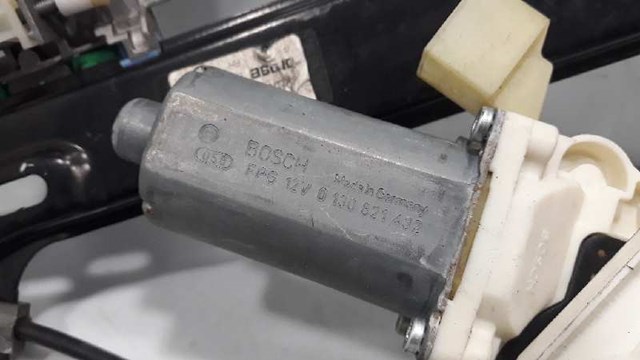 MERCEDES A2198200642 Motor del elevalunas de la puerta delantera derecha  comprar en Ponferrada
