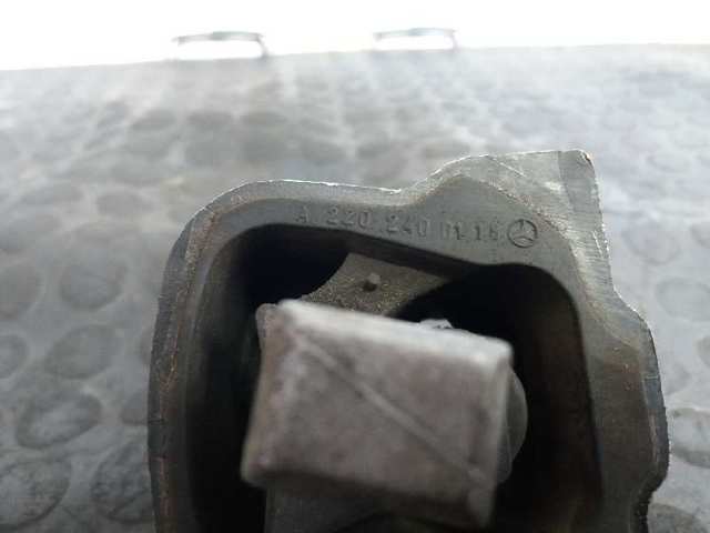 A2202400118 MERCEDES Taco de caja de cambios comprar Madrid