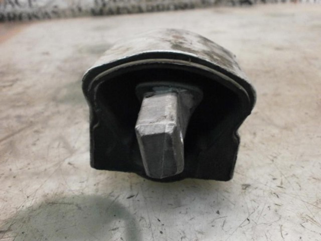 MERCEDES A2202400218 Taco de caja de cambios  en stock Valencia