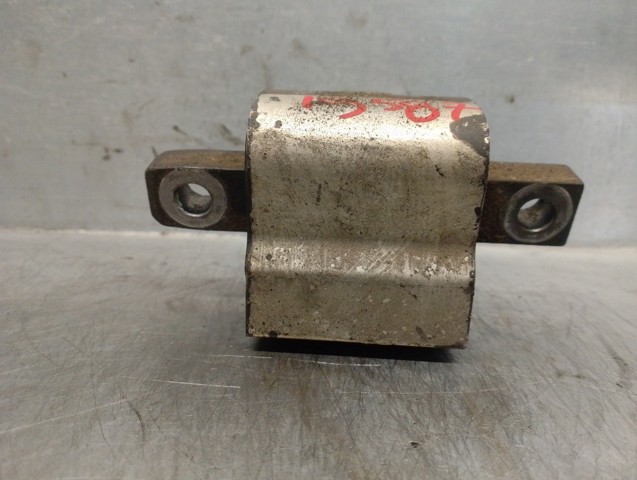 A2202400218 MERCEDES Soporte de transmisión (soporte de caja de cambios)  comprar en Oviedo