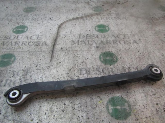 MERCEDES A2203502606 Barra transversal de la suspensión trasera  en stock Terrassa