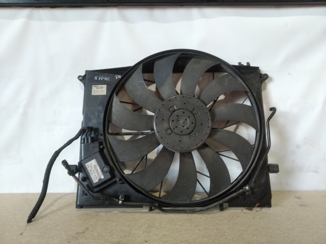 Difusor de radiador, ventilador de refrigeración, condensador del aire acondicionado, completo con motor y rodete A2205000293 Mercedes