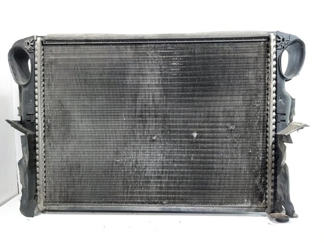 MERCEDES A2205002003 Radiador de refrigeración del motor  disponible Valladolid