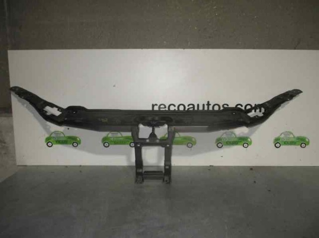 Soporte de radiador superior A2206200372 Mercedes