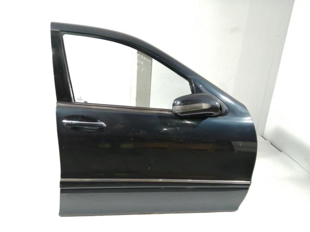 Puerta delantera derecha A2207200205 Mercedes