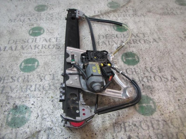 A2207200446 MERCEDES Mecanismo de elevalunas de la puerta delantera derecha  comprar en Lleida