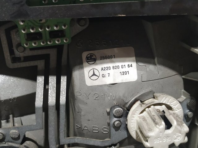 A2208200164 Piloto trasero izquierdo  en stock Castellón