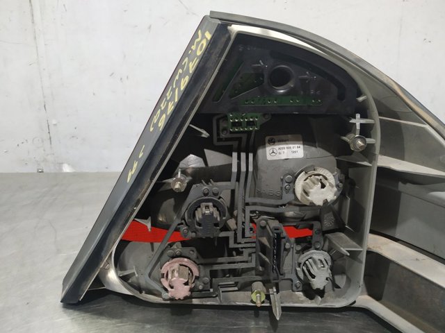 A2208200164 MERCEDES Piloto trasero izquierdo comprar Bilbao