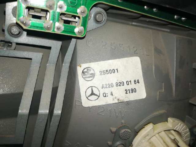 A2208200164 MERCEDES Piloto trasero izquierdo  comprar en Oviedo