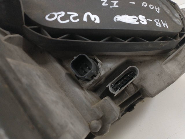 MERCEDES A2208200761 Faro izquierdo comprar Barcelona