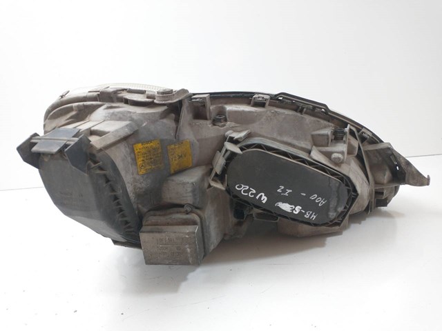 A2208200761 MERCEDES Faro izquierdo  comprar en Oviedo