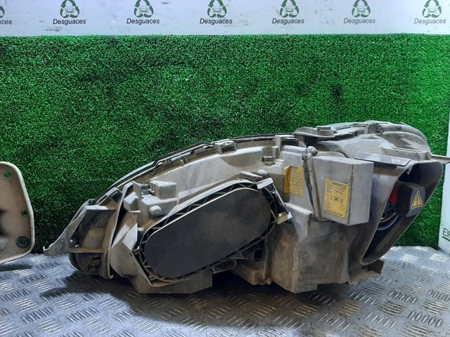 A2208200861 Faro derecho  en stock Granada