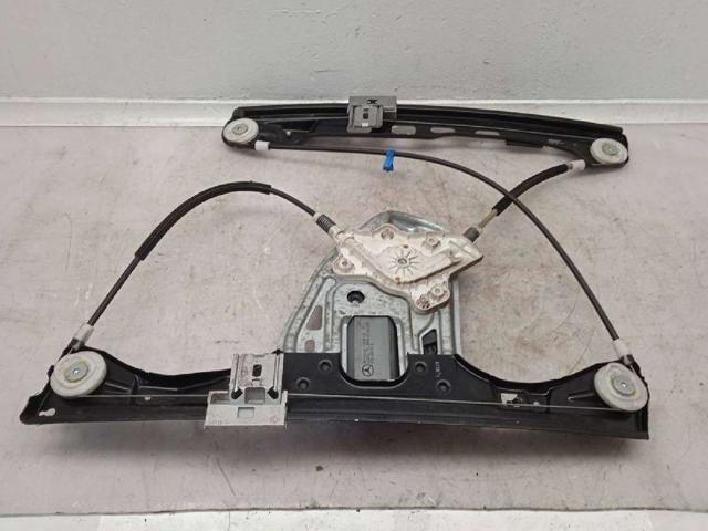 A2208204542 Motor del elevalunas de la puerta delantera izquierda  comprar en Reus