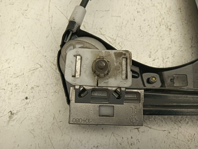 MERCEDES A2208204642 Motor del elevalunas de la puerta delantera derecha  en stock Valencia