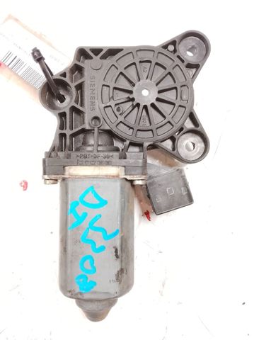 A2208204642 Motor del elevalunas de la puerta delantera derecha  disponible Málaga