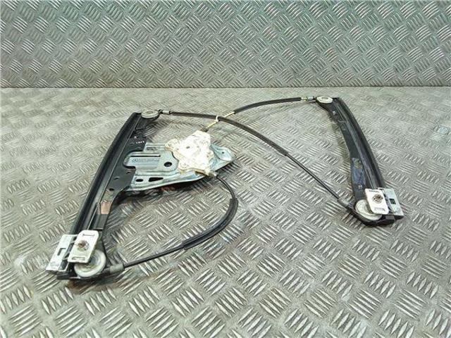 A2208204642 MERCEDES Motor del elevalunas de la puerta delantera derecha  comprar en Lleida
