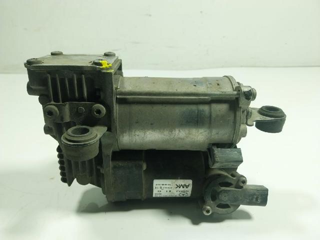 A2213201704 MERCEDES Compresor de suspensión neumática  en stock Huelva