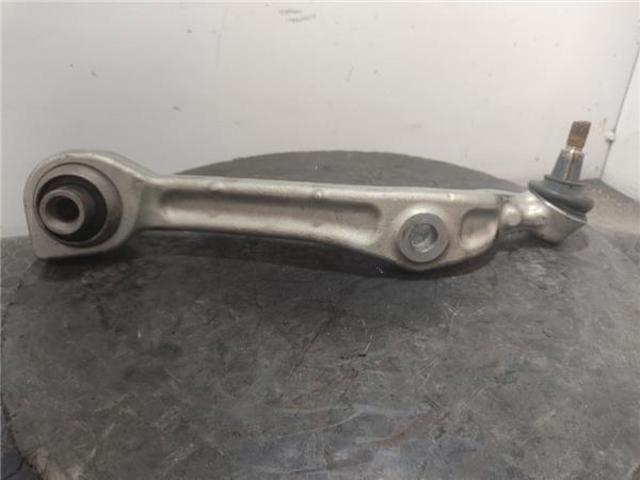 Brazo inferior derecho de la suspensión delantera A2213307807 MERCEDES